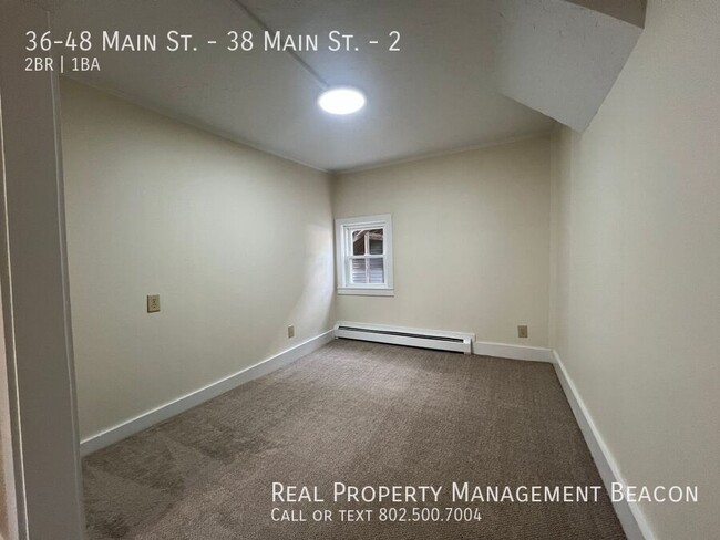 Building Photo - 36-48-48 S Main St
