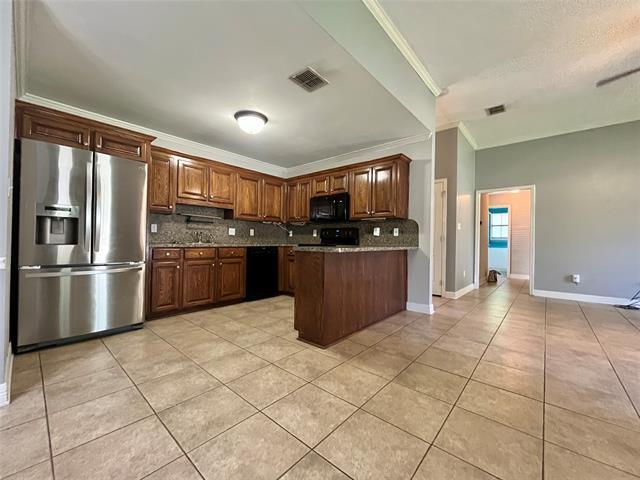 Building Photo - 708 Quiet Cove Cir