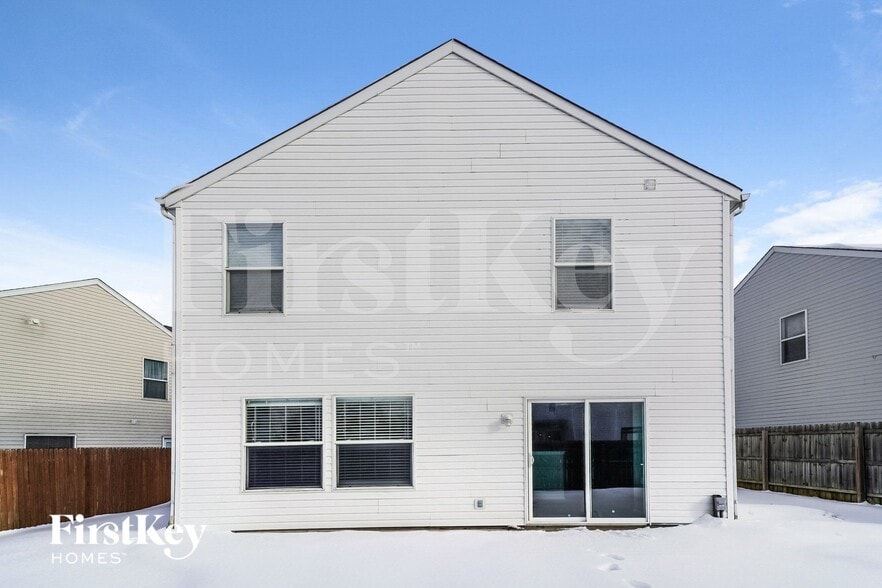 Building Photo - 7234 Parklake Cir