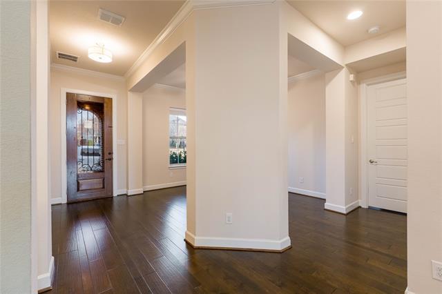 Building Photo - 1008 Peacock Blvd