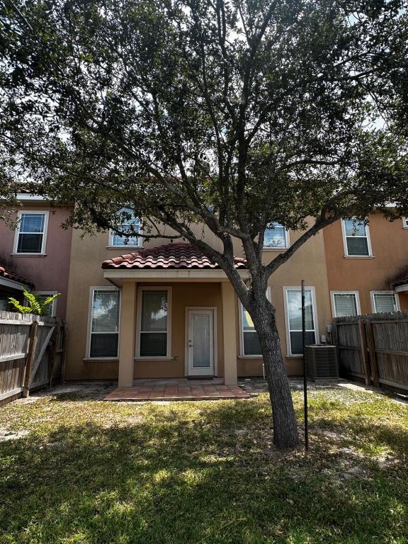 Building Photo - 3443 S Midtown Cir St