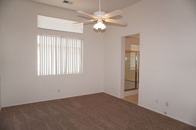 Building Photo - 14752 Eaglehead Mountain Dr