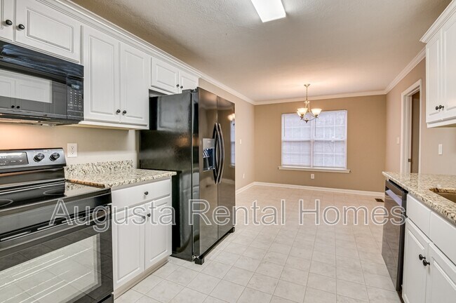 Building Photo - 4866 Orchard Hill Dr