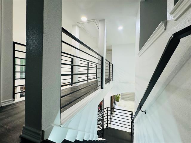 Building Photo - 1409 Monte Carlo Dr