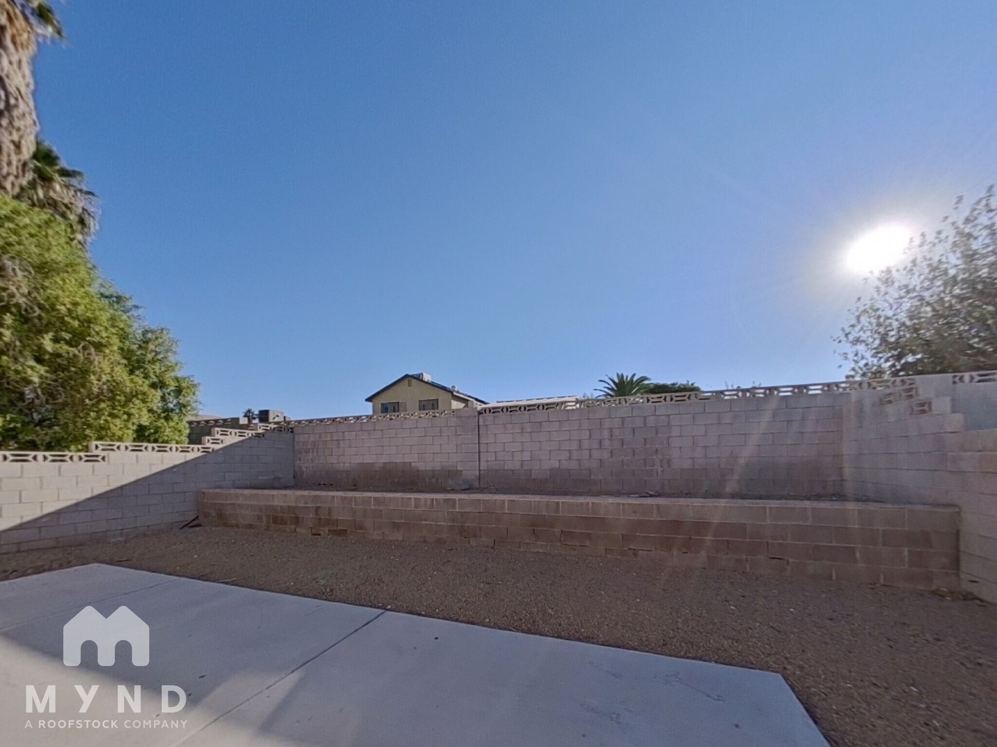 Building Photo - 1368 S Christy Ln