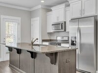 Building Photo - 301 Hague Dr