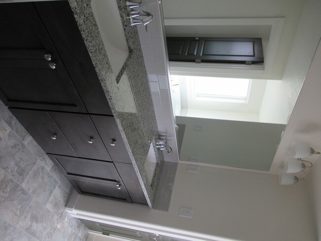 Building Photo - Beautiful  Home in Hayden