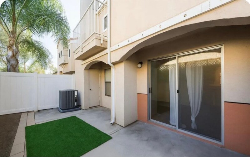 Building Photo - 9205 Camino Del Verde