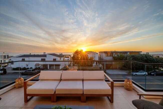 Building Photo - **FULLY FURNISHED** BRAND NEW CONSTRUCTION, MODERN SAND SECTION HOME W/ AMAZING OCEAN VIEWS, 2 LA...