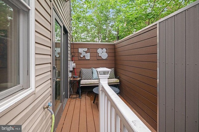 Building Photo - 1254 S Peach St