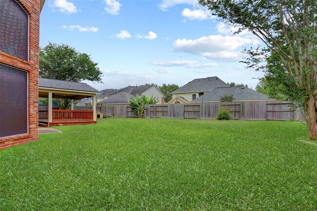 Building Photo - 514 Little River Ct