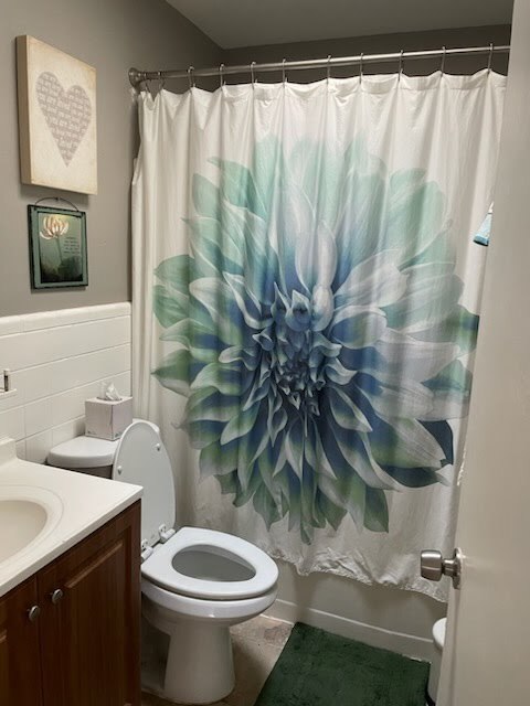 Building Photo - 173 38th Ave SE