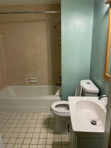 Building Photo - 10306 Runnymede Ave