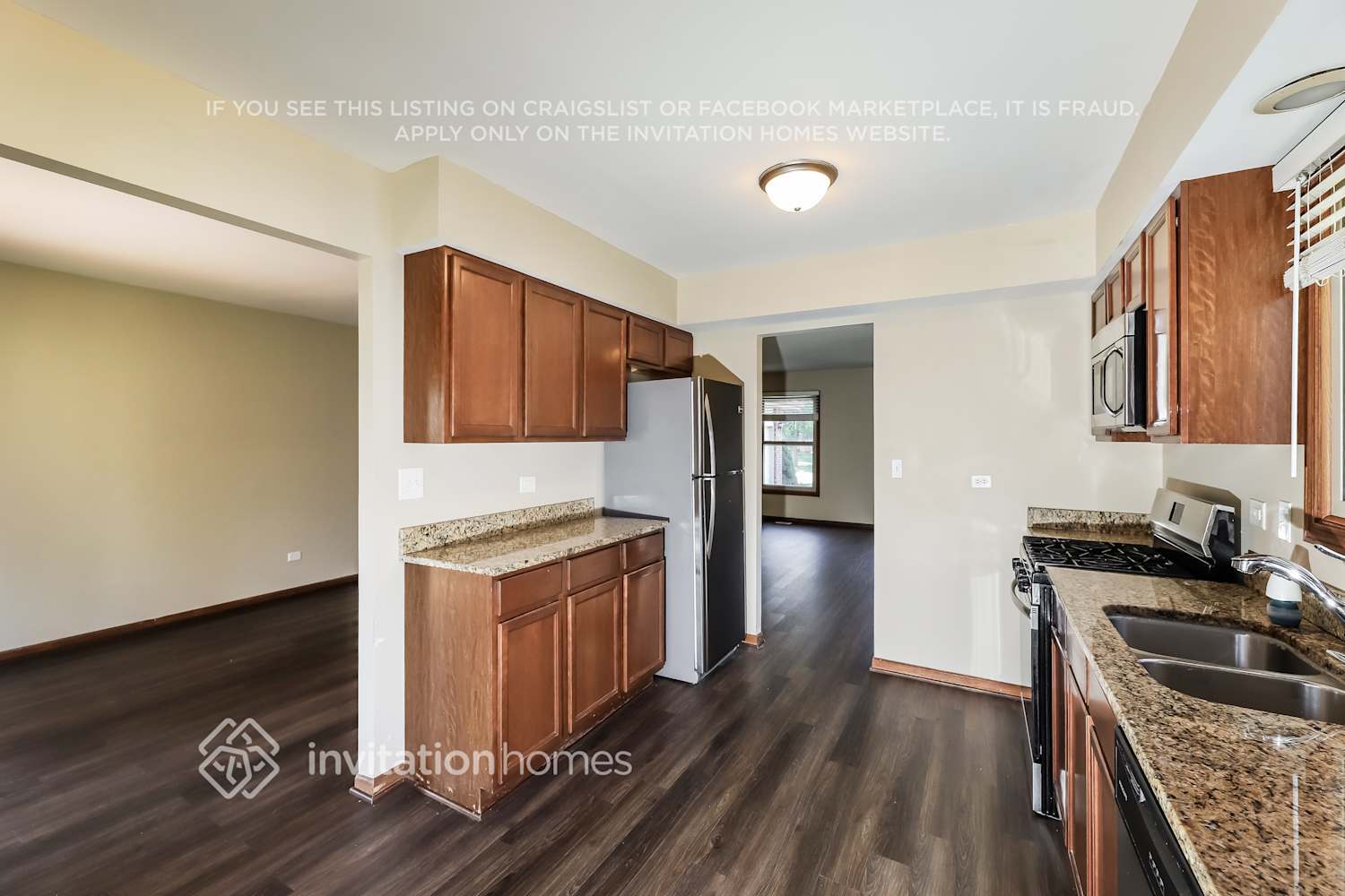 Building Photo - 17837 66th Ave