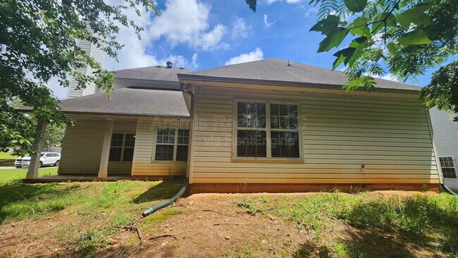 Building Photo - 207 Kendrick Estates Dr