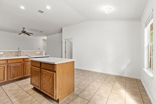 Building Photo - 1310 Alpine Mountain Dr