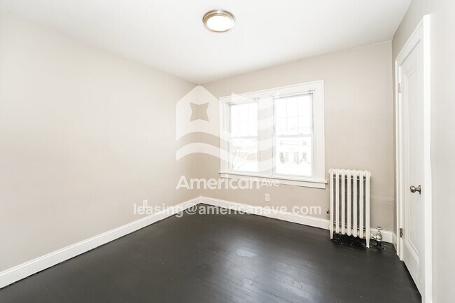 Building Photo - 3916 Orchard Rd