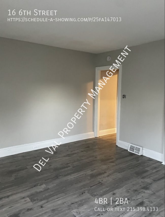 Building Photo - 16 6th St