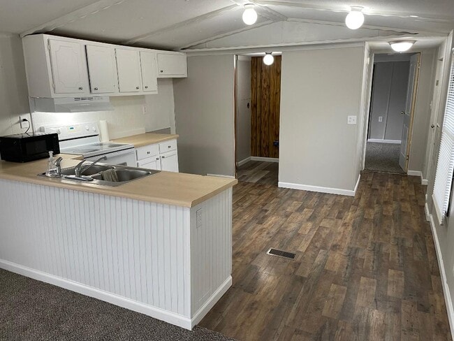 Building Photo - 17 Fox Haven Dr