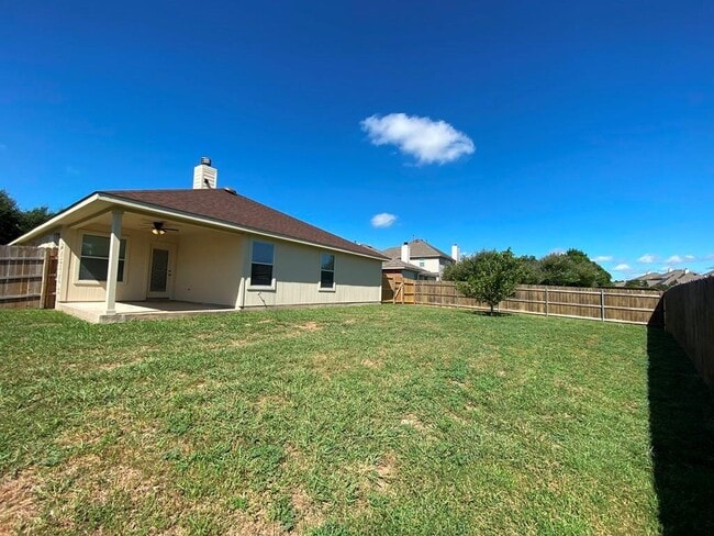 Building Photo - 285 Amber Ash Dr