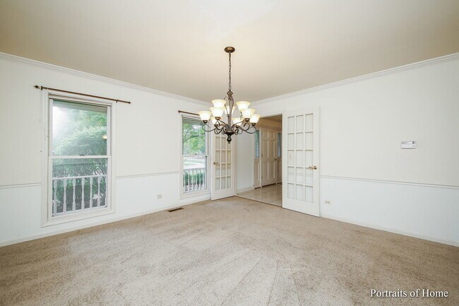 Building Photo - 2755 Newport Dr