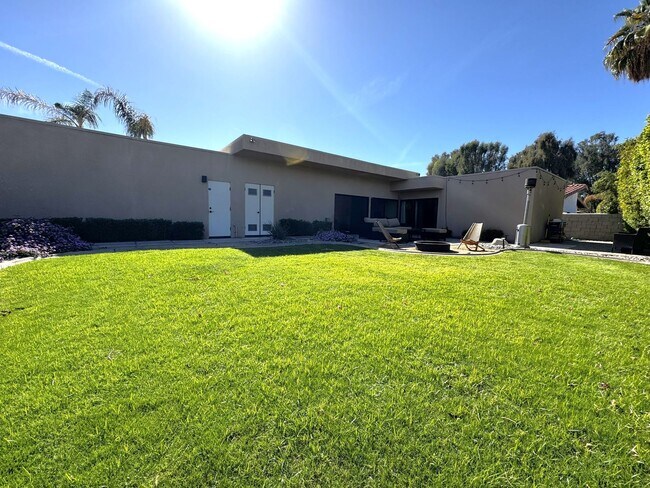 Building Photo - COMING SOON!! GORGEOUS 2 Bed 2 Bath Home in BERMUDA DUNES!
