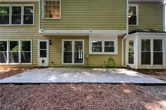 Building Photo - 9050 Brockham Way