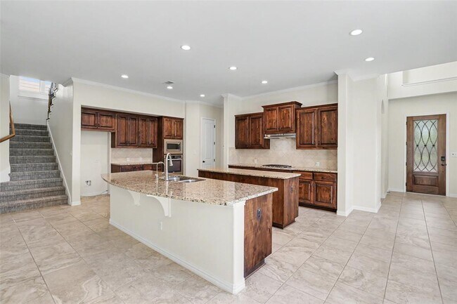 Building Photo - 1020 Winding Way Dr