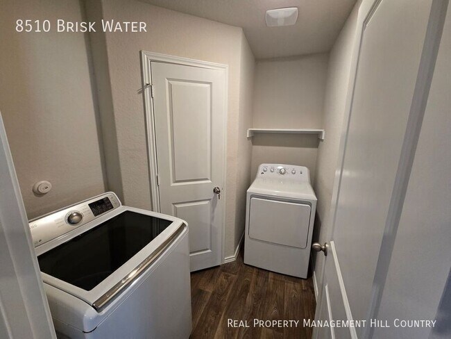 Building Photo - 8510 Brisk Water