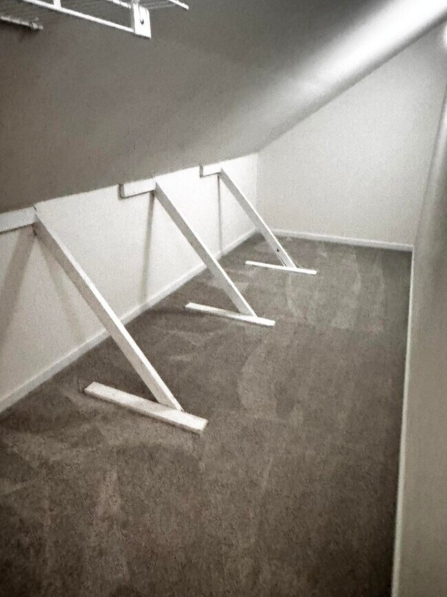 Building Photo - 4320 Creek Valley Way