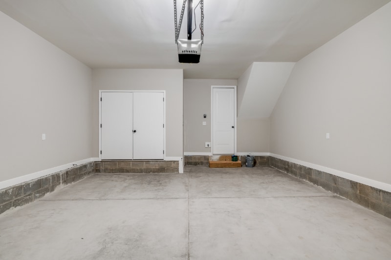 Building Photo - 414 Elite St