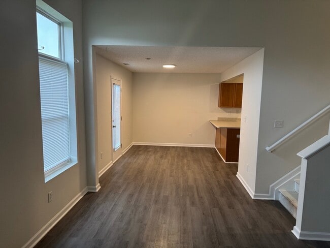 Building Photo - 10450 Candy Apple Ln