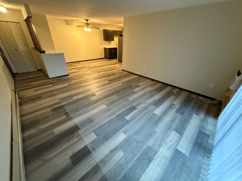 Building Photo - 202 Williamsburg Dr