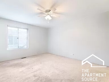 Building Photo - 744 W Gordon Terrace