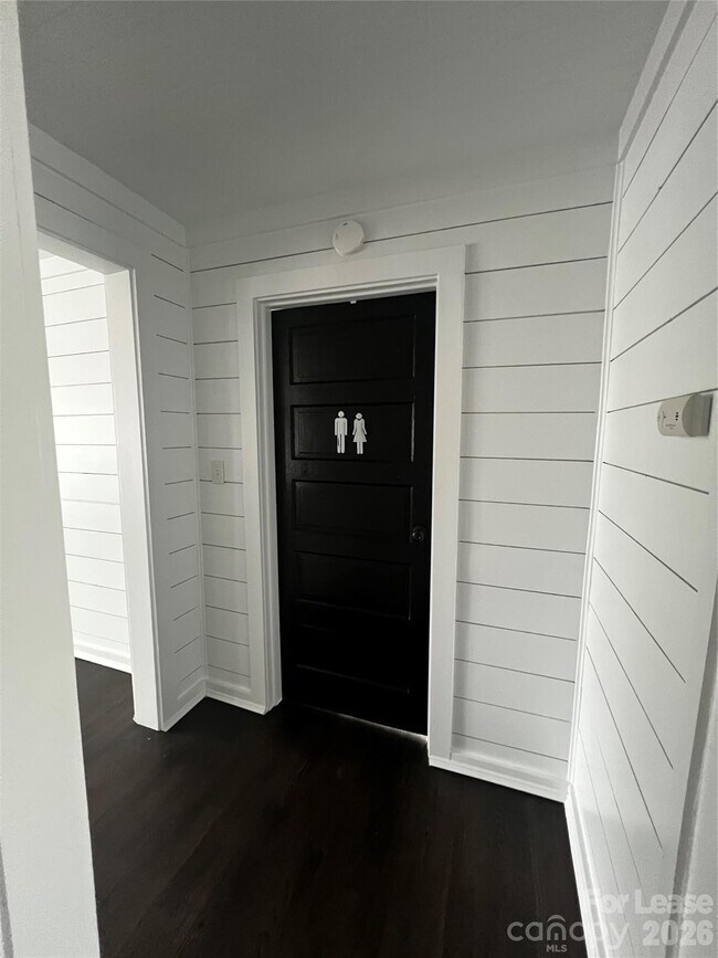 Building Photo - 5440 US-601