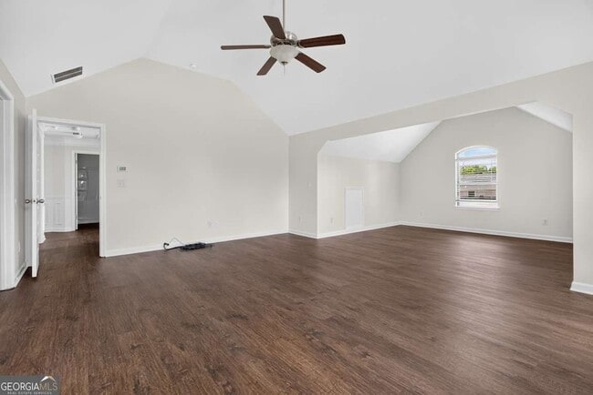 Building Photo - 2210 Apple Orchard Way