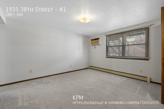 Building Photo - 2 BEDROOM | 1 BATH | MAIN LEVEL APARTMENT ...