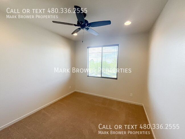 Building Photo - 2914 E Sands Dr