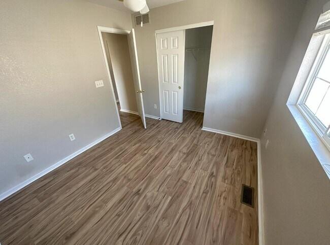 Building Photo - 8181 S Laredo Ct