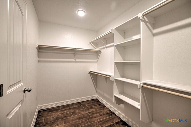 Building Photo - 1507 Curlew Ln