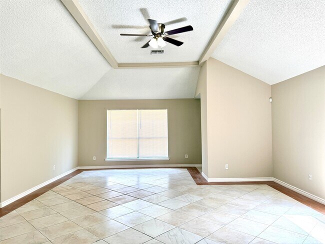 Building Photo - 4122 Baynard Dr