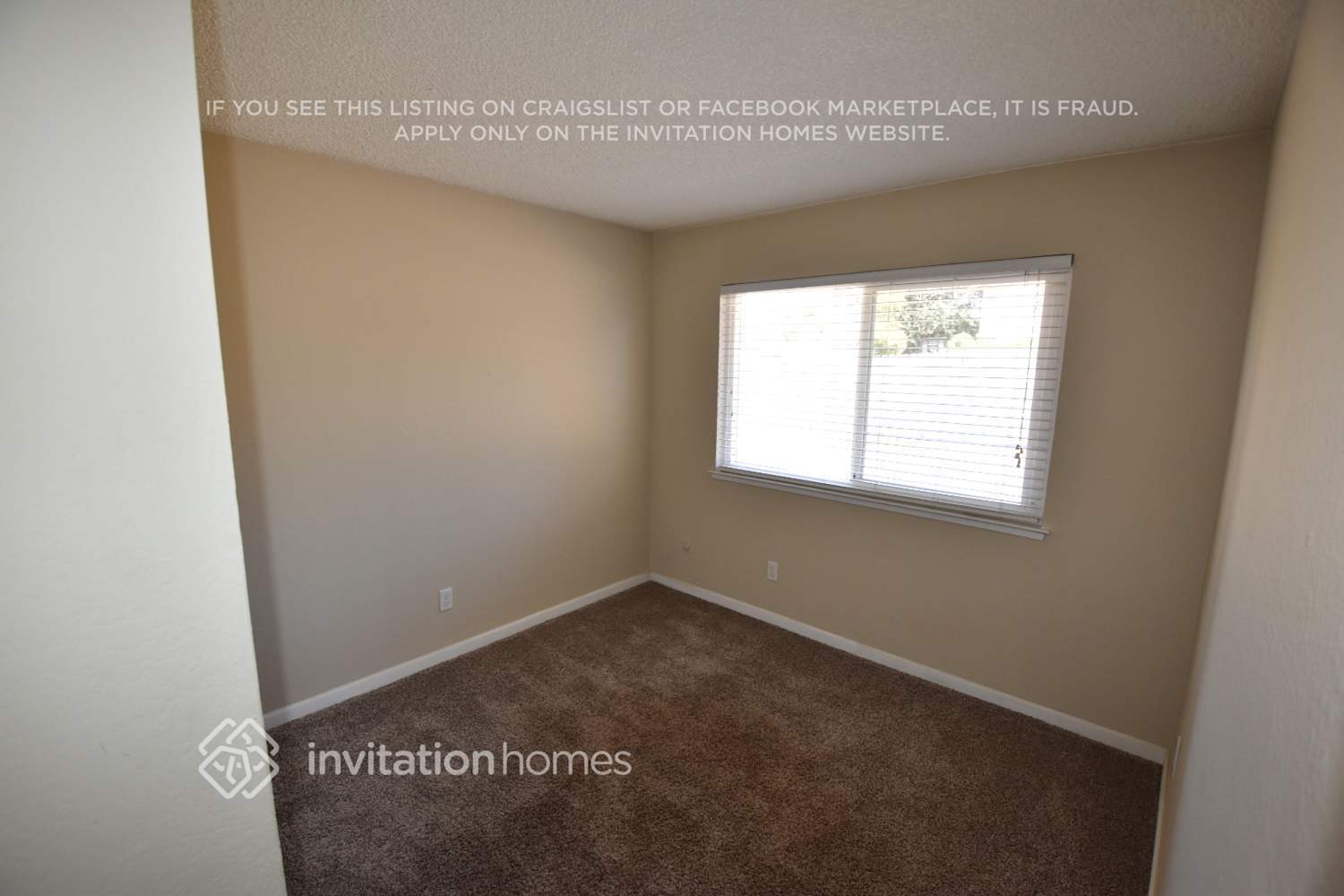 Building Photo - 8481 Cortadera Dr