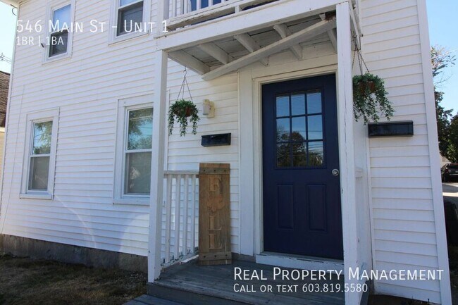 Building Photo - 546 Main St