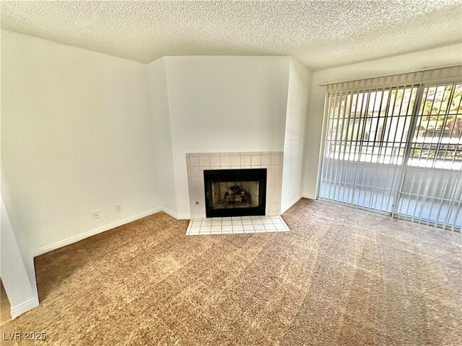 Building Photo - 2200 S Fort Apache Rd