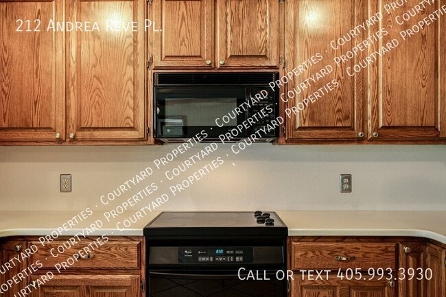 Building Photo - 212 Andrea Reve Pl