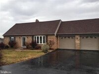 Building Photo - 285 Denton Dr