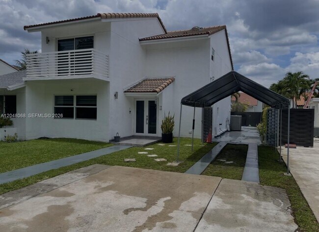 Building Photo - 1440 SW 118th Ave