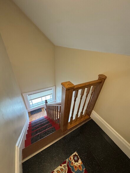 Hardwood handrails - 13 Pleasant Pl
