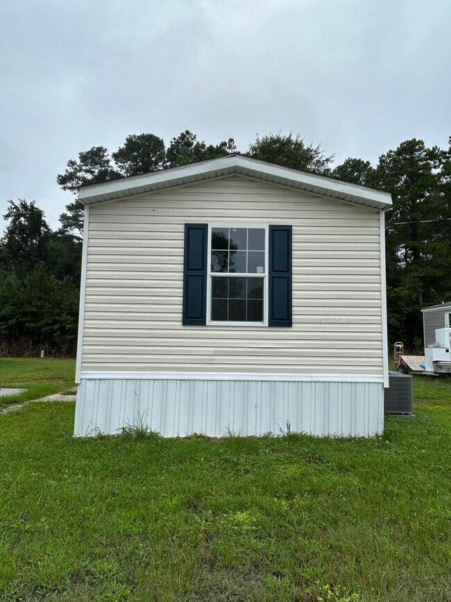 Building Photo - 127 Hubert Blvd