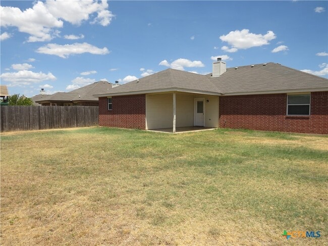 Building Photo - 3807 John Haedge Dr